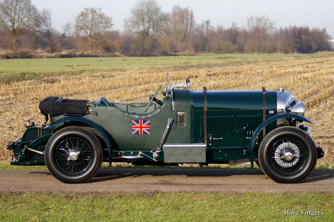 Bentley litre 8 на хелуин